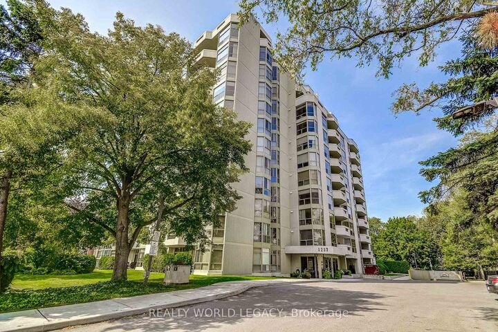 1237 North Shore Boulevard E 906  Burlington ON L7S 2H8 photo