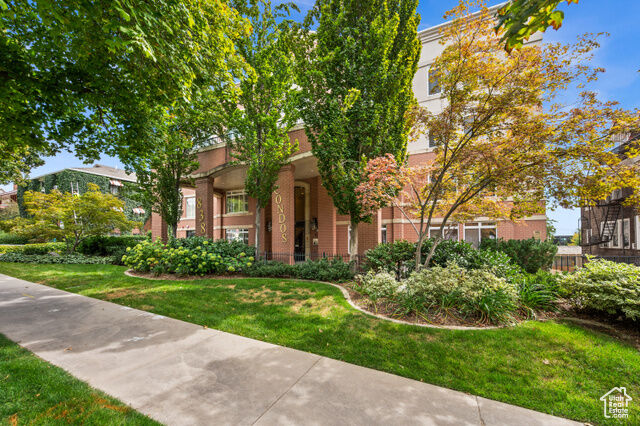 Property Photo: 838 South Temple 206 UT 84102