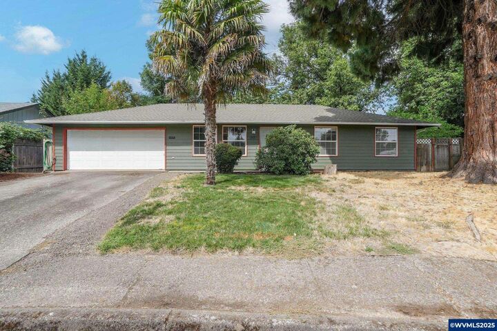Property Photo: 1915 Allendale Wy NE OR 97303