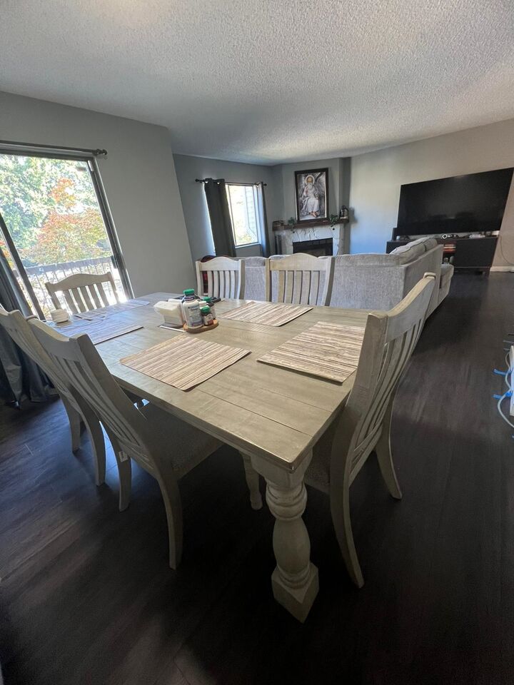 Property Photo: 7131 133A Street 201 BC V3W 8A1