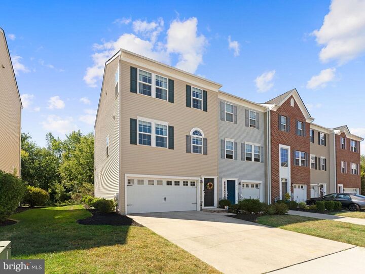 Property Photo:  431 Dogwood Drive  NJ 08096 