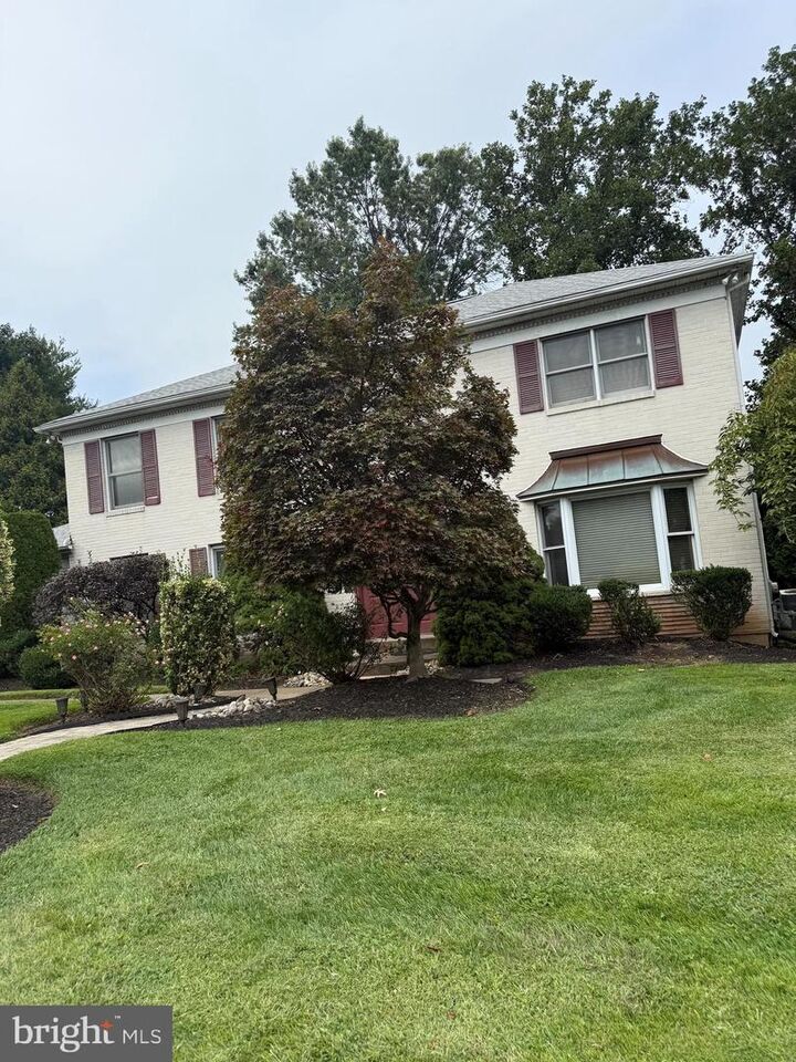 21 Roy Lane  Huntingdon Valley PA 19006 photo
