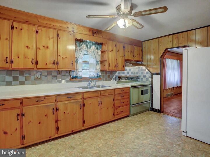 5500 Charlestown Road  Mercersburg PA 17236 photo