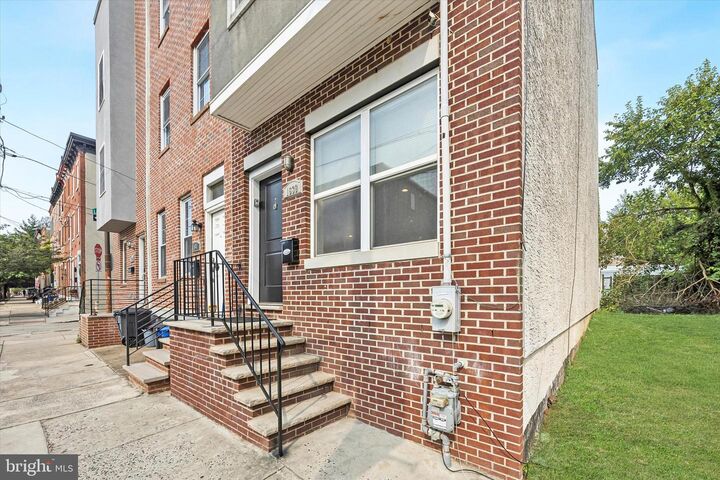 Property Photo:  1639 Francis Street  PA 19130 