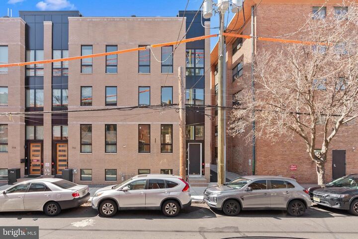 722 S 17th Street 7  Philadelphia PA 19146 photo