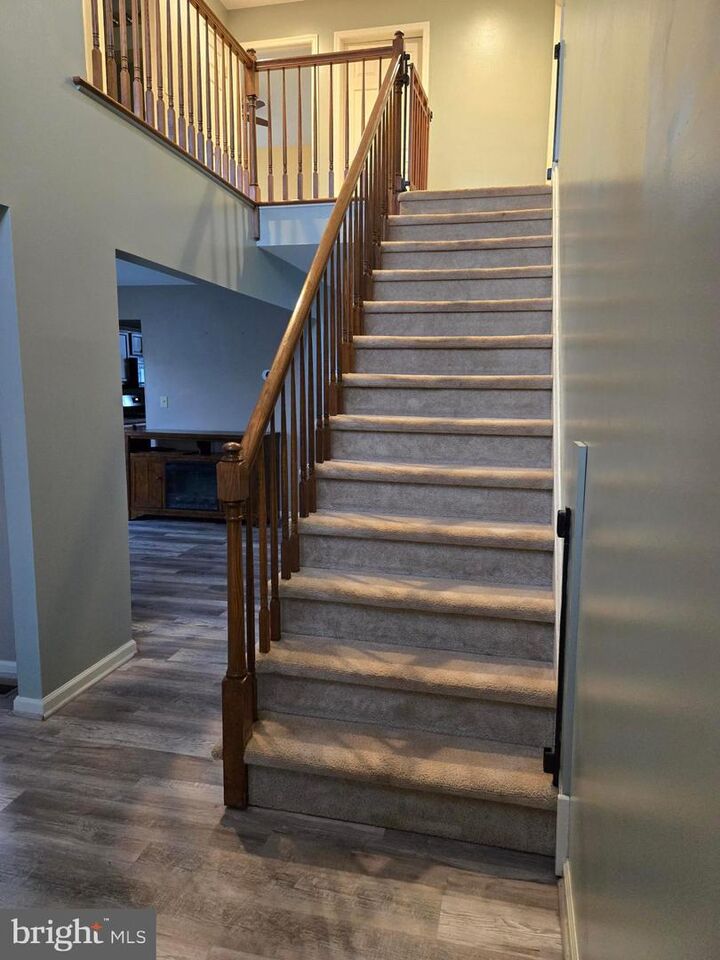 Property Photo:  2124 Morgan Hill Drive  PA 18073 