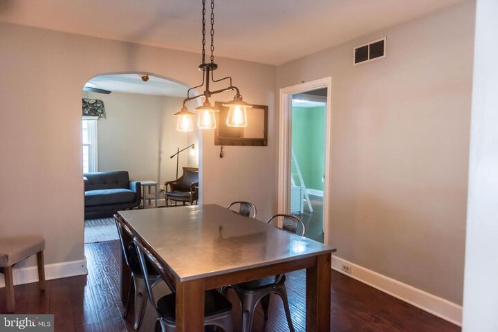 Property Photo:  124 Maple Avenue  PA 17033 