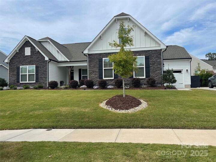 17128 Monocacy Boulevard  Huntersville NC 28078 photo