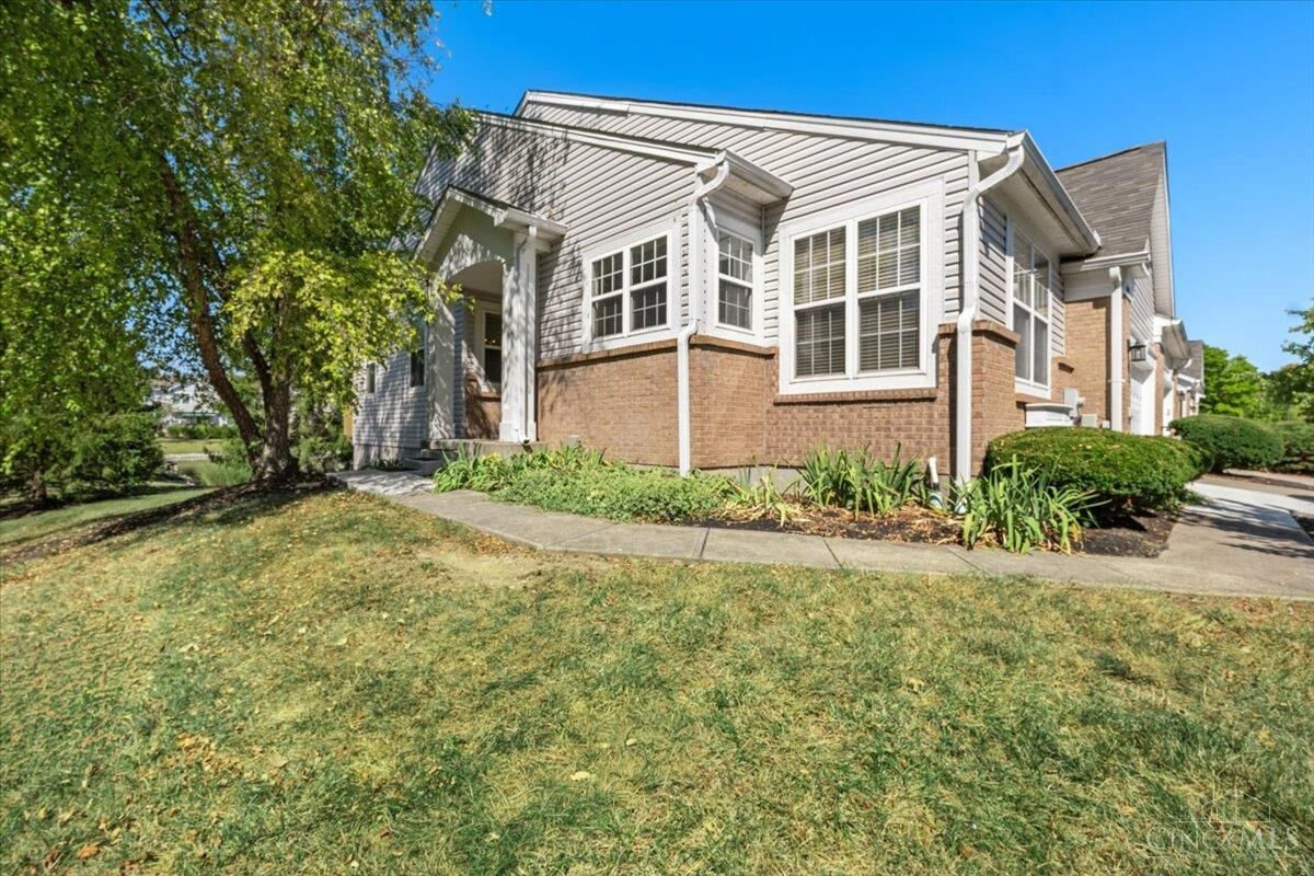 Property Photo:  6521 Grand Cypress Way  OH 45040 