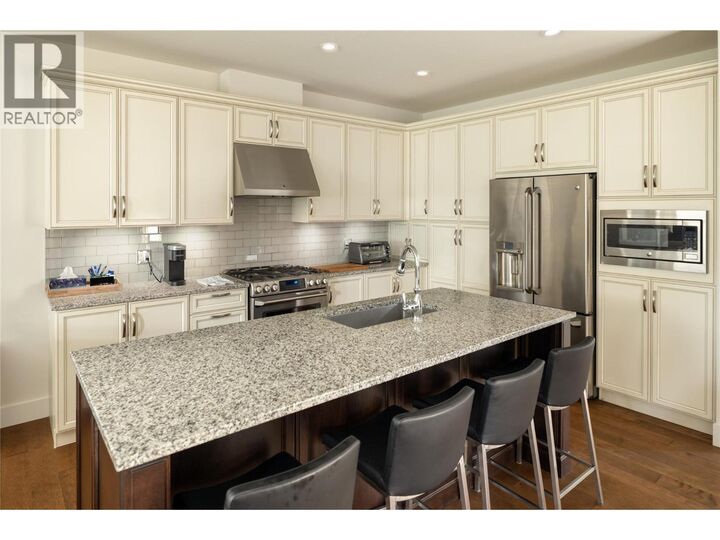 Property Photo: 1960 Klo Road 58 BC V1W 5L2