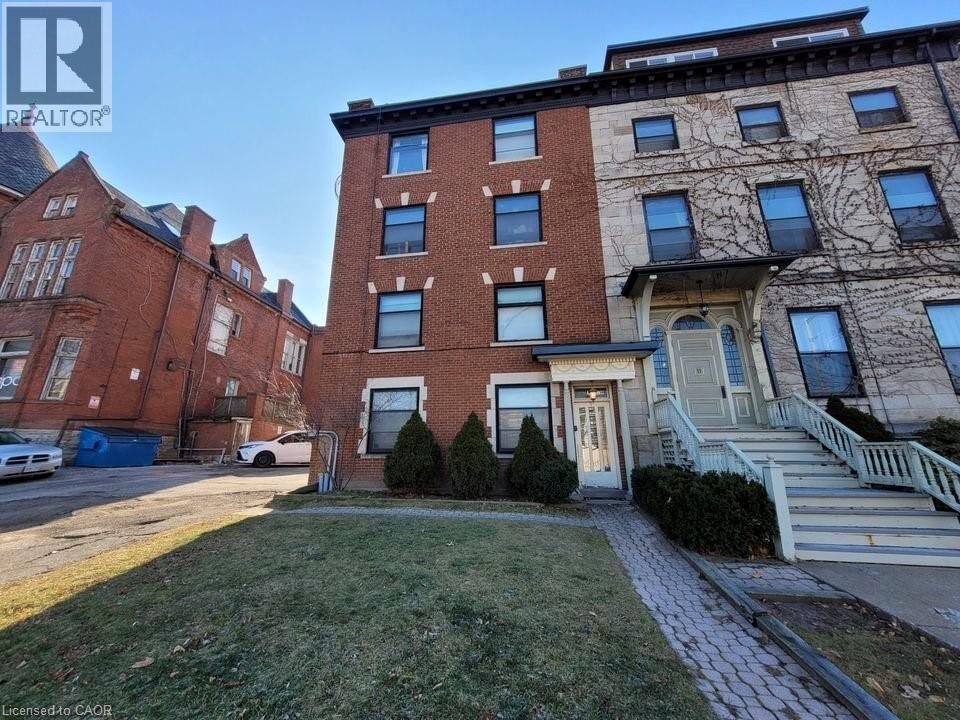 Property Photo: 9 Herkimer Street 2 ON L8P 2G1