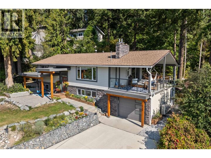 1780 16 Street Northeast  Salmon Arm BC V1E 3Z8 photo