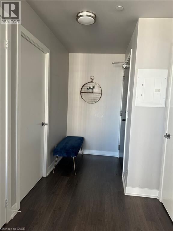 Property Photo: 225 Sackville Street 1512 ON M5A 0B9