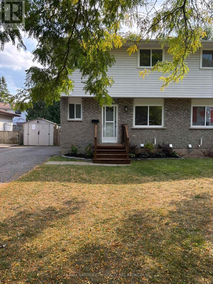 Property Photo:  5842 Frontenac Street  ON L2G 3A9 