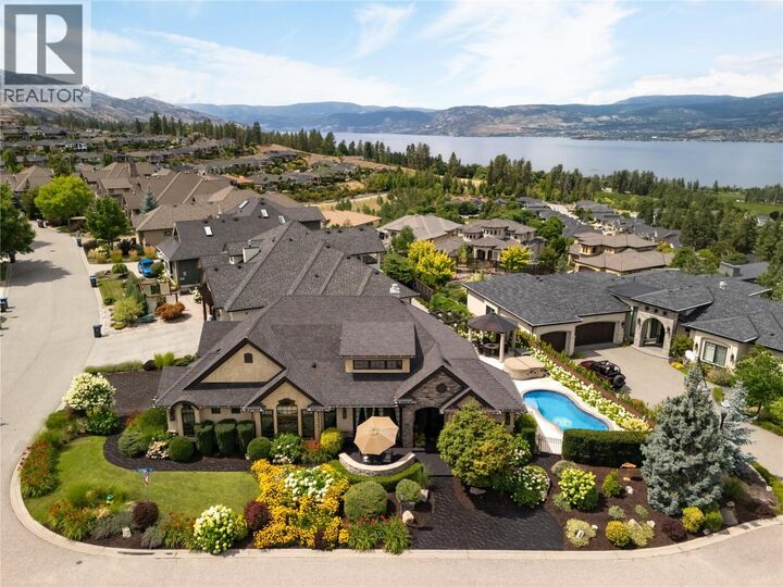 4768 Carmel Crescent  Kelowna BC V1W 5B9 photo