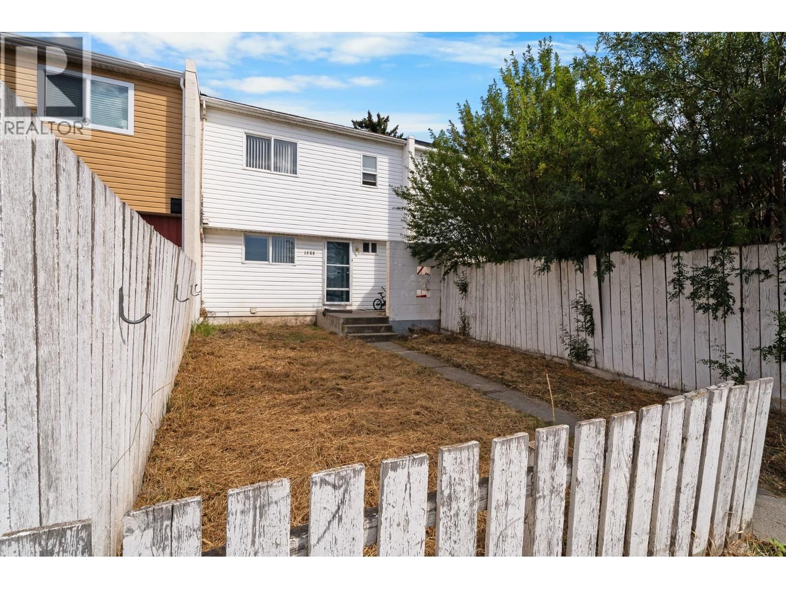 Property Photo:  1868 Douglas Street  BC V1K 1G7 