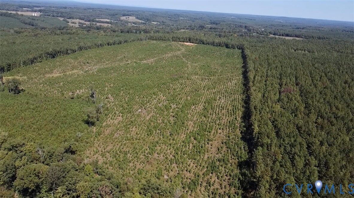 Property Photo:  68.06 Gilliam Harvey  VA 23960