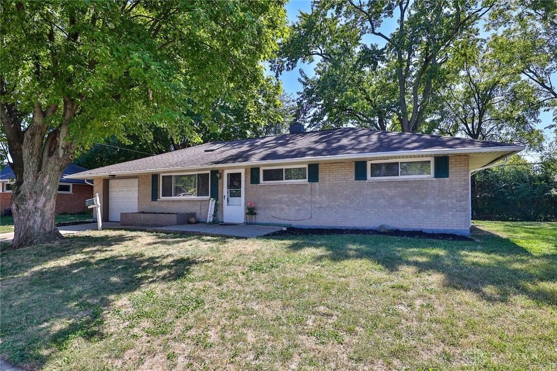 Property Photo:  4756 Rittenhouse Drive  OH 45424 