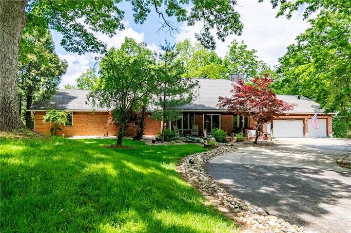 5353 E Reas Bridge Road  Decatur IL 62521 photo