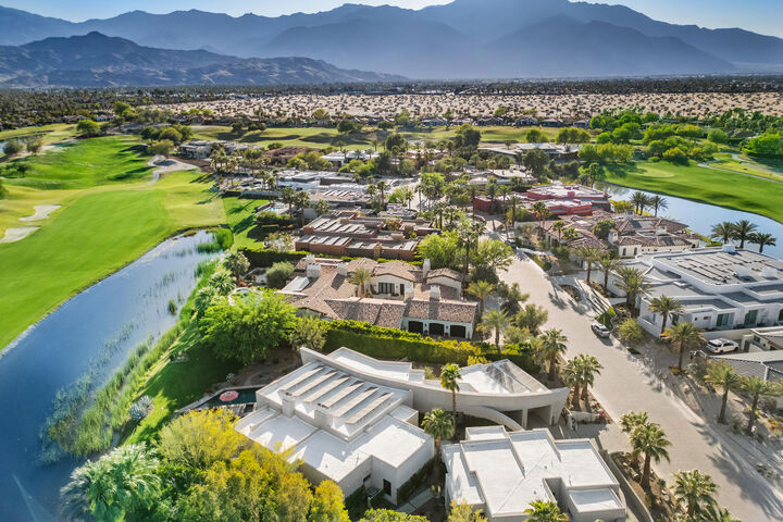 Property Photo:  81 Royal Saint Georges Way  CA 92270 