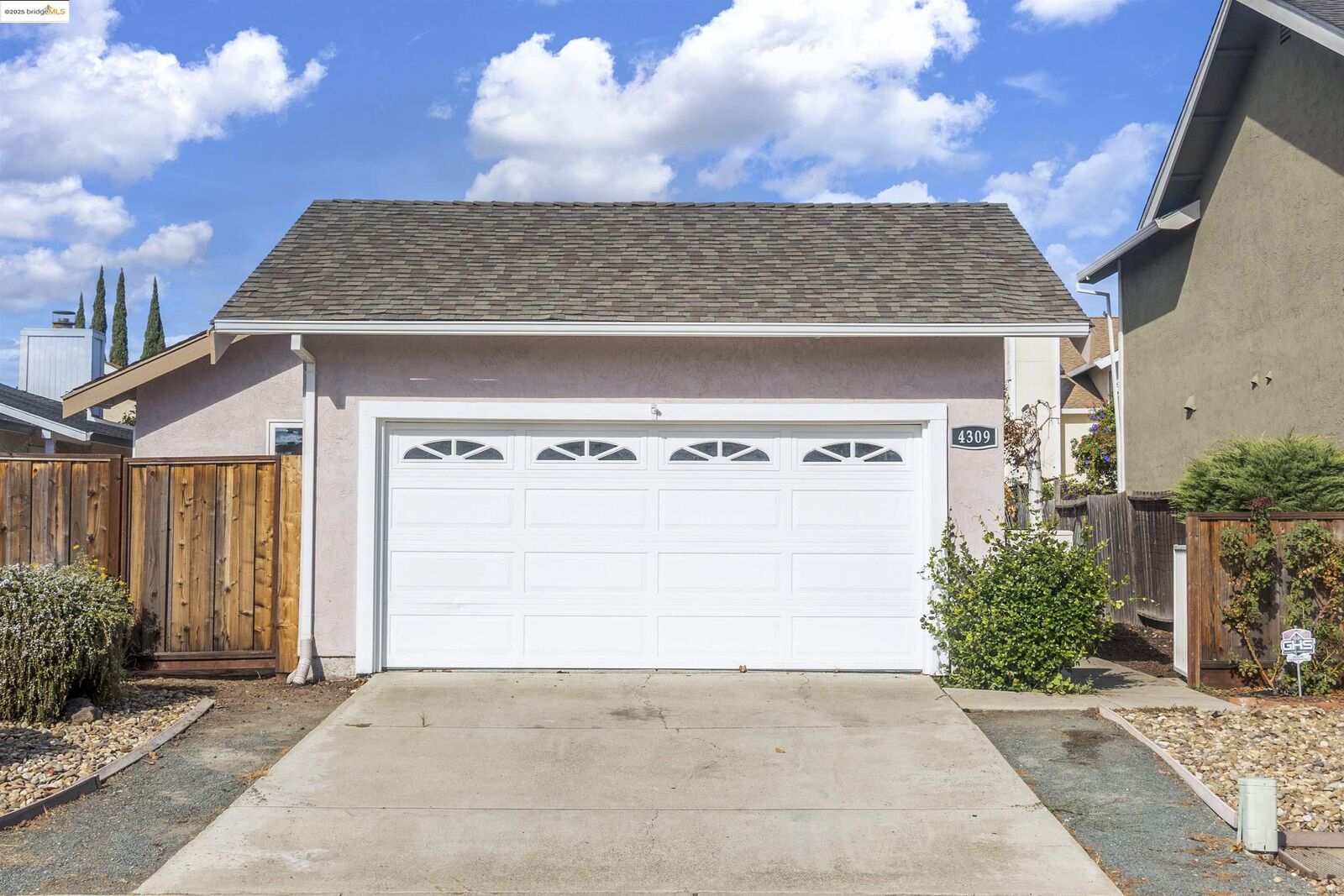 Property Photo:  4309 Beechnut Ln  CA 94561 