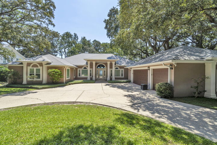 809 E Miracle Strip Parkway  Mary Esther FL 32569 photo
