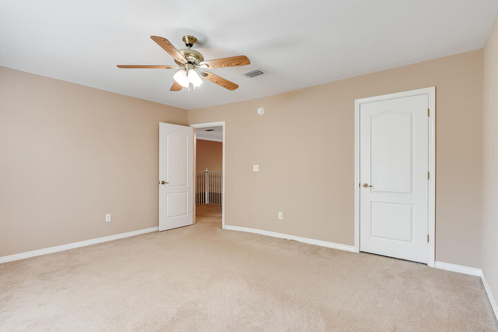 Property Photo: 444 Ridge Lake Road FL 32536