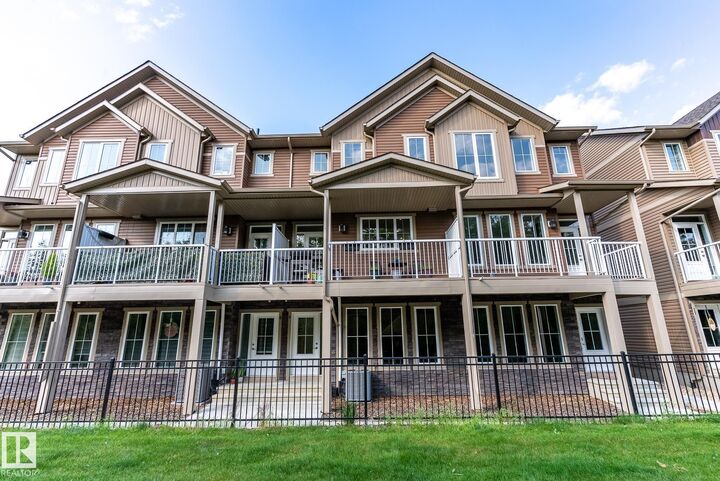 Property Photo:  1051 Graydon Hill Boulevard SW 9  AB T6W 3C8 