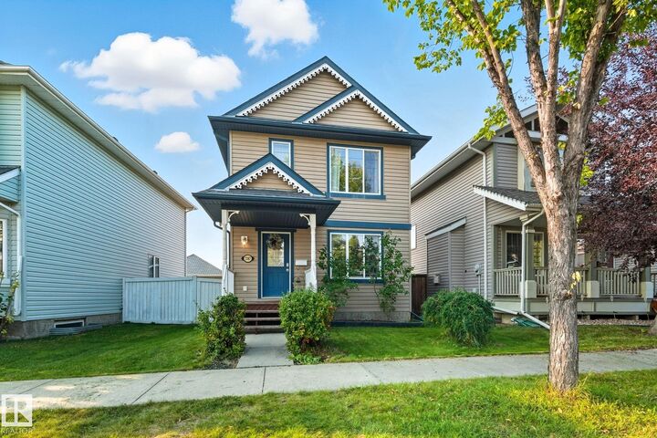 Property Photo:  5587 Stevens Crescent NW  AB T6R 0A4 