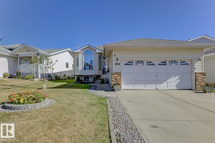 Property Photo:  92 Jefferson Road NW  AB T6L 6P8 
