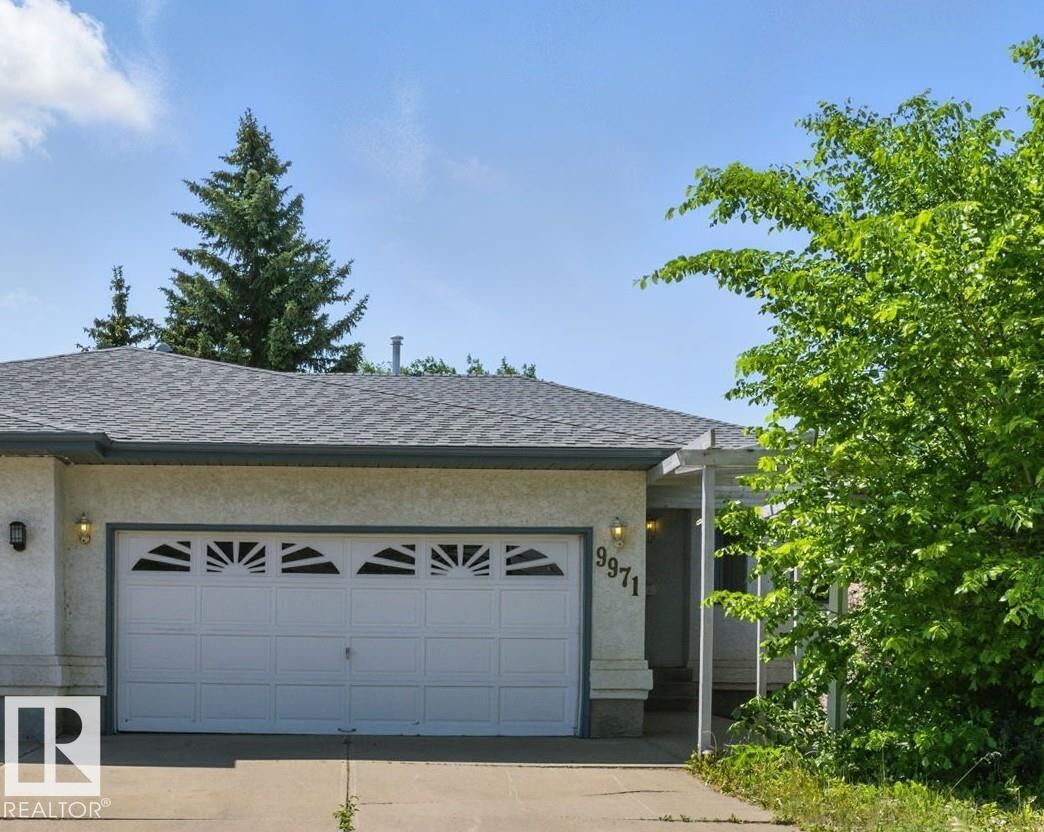 Property Photo:  9971 178 Avenue NW  AB T5X 5X2 