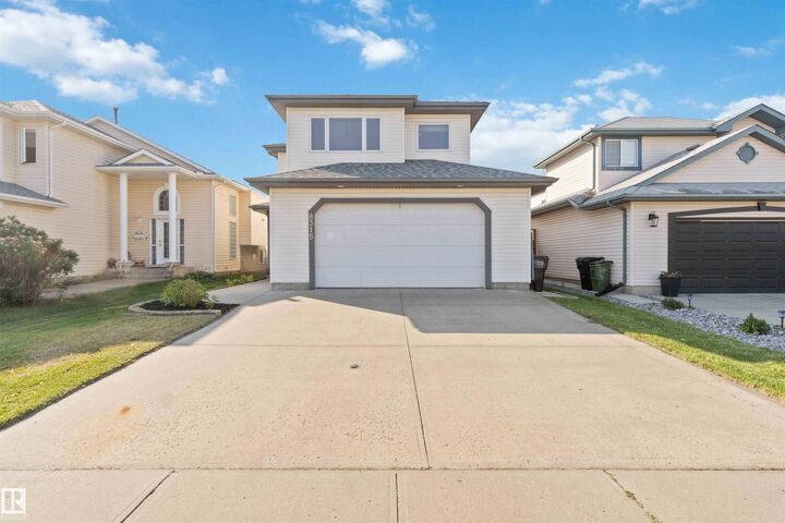 8315 172 Ave NW NW  Edmonton AB T5Z 3M1 photo