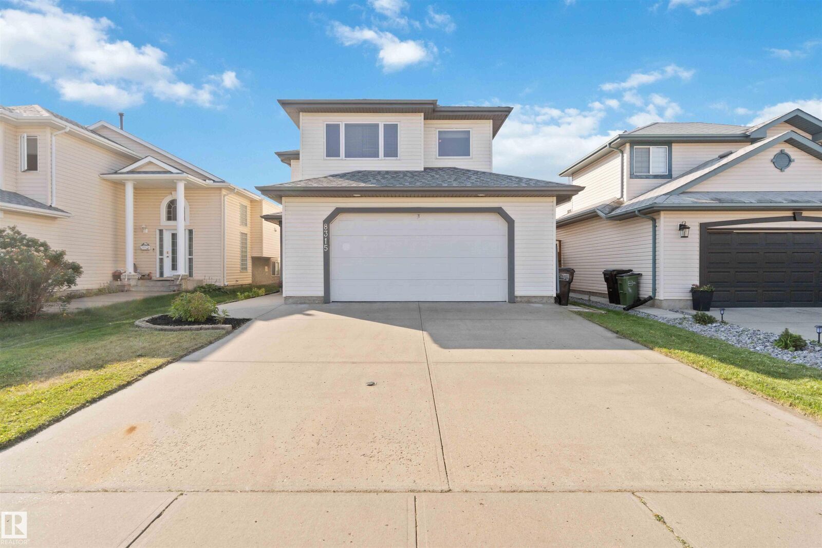 Property Photo:  8315 172 Ave NW NW  AB T5Z 3M1 