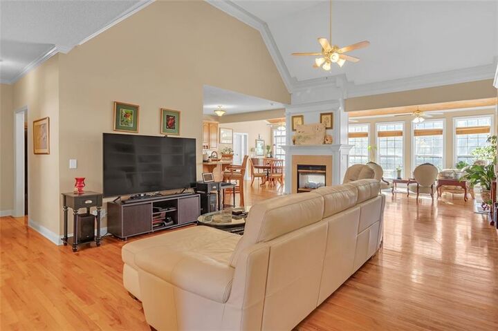 Property Photo: 3240 Somerset Court SE GA 30013