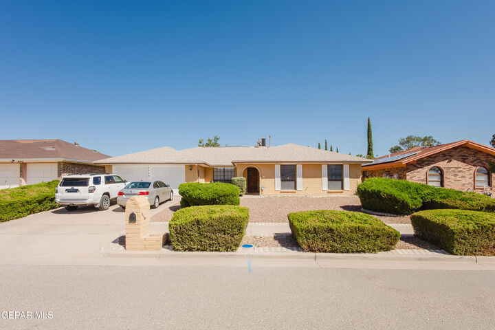 4413 General Maloney Circle  El Paso TX 79924 photo