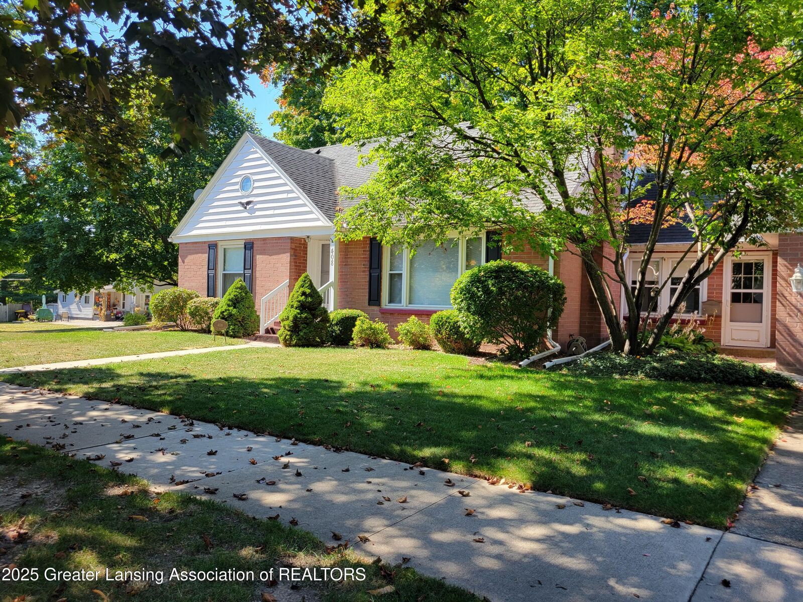 Property Photo:  408 S Prospect Street  MI 48879 