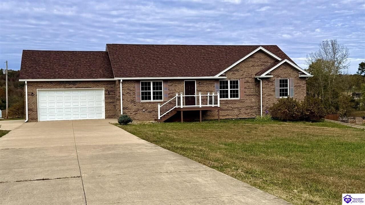 Property Photo: 61 Majestic Way KY 40108