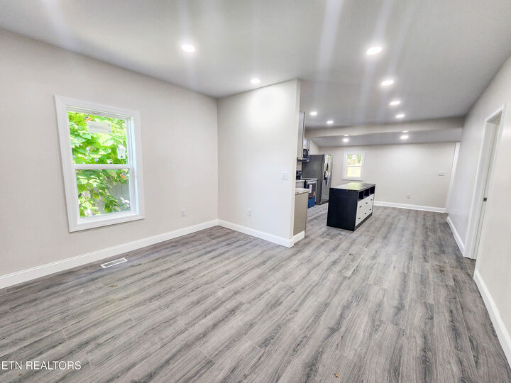 Property Photo:  2831 Nichols Ave  TN 37917 