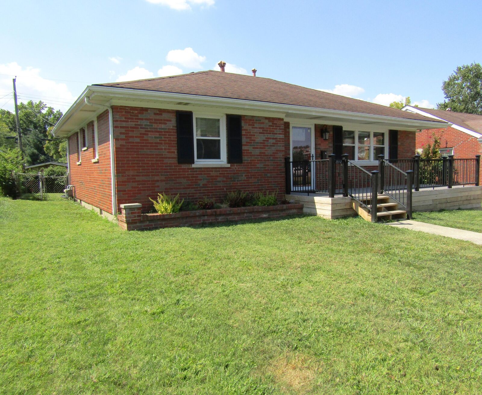 Property Photo:  2032 St Michael Drive  KY 40502 