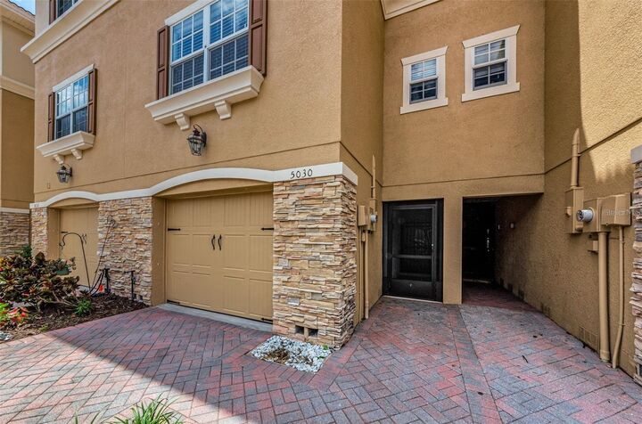 Property Photo:  5030 Herring Court  FL 34652 