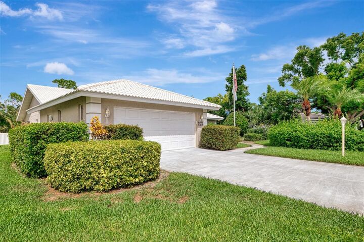 Property Photo:  1073 Truman Street  FL 34275 