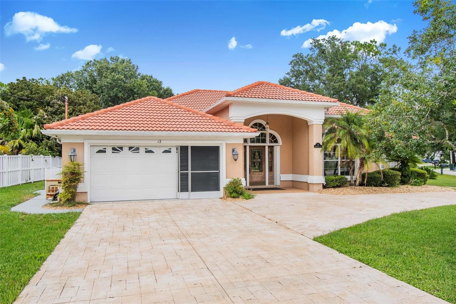 Property Photo:  13 Wentworth Lane  FL 32164 