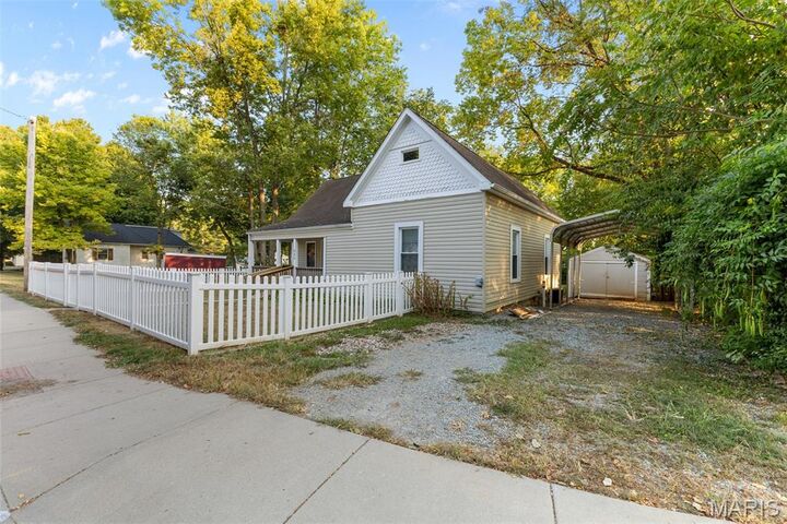 Property Photo: 520 Boyce Street MO 63640