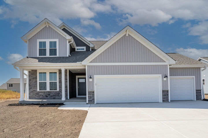 Property Photo:  1690 Whalen Dr  WI 53066 