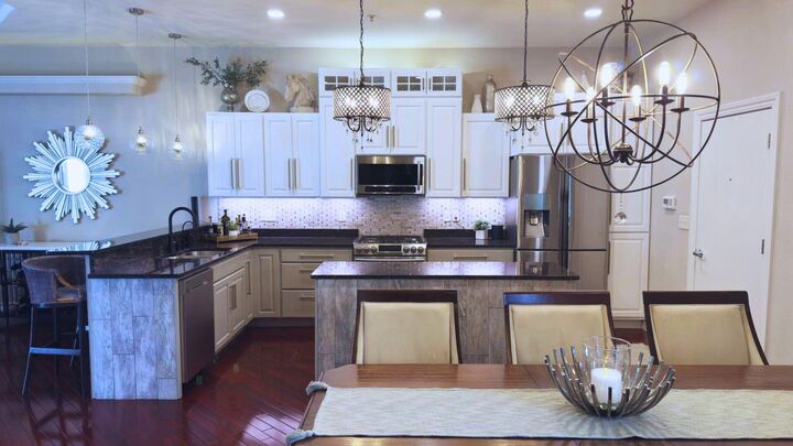 21905 W North Ave  Brookfield WI 53045 photo