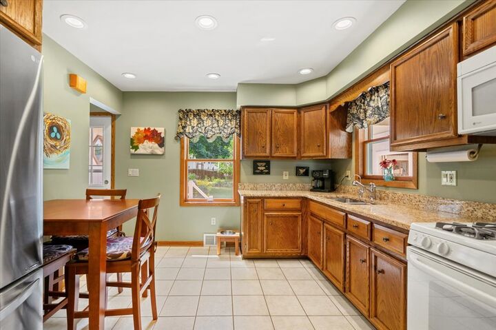 Property Photo: 3705 W Anne Street IL 60050