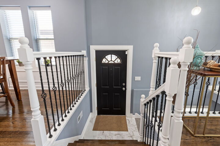 Property Photo:  7720 S Prairie Avenue  IL 60619 
