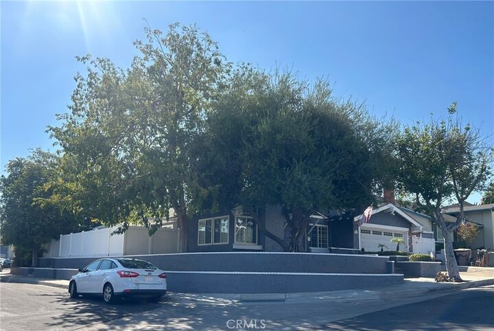 Property Photo:  19762 Ridgewood Place  CA 92886 