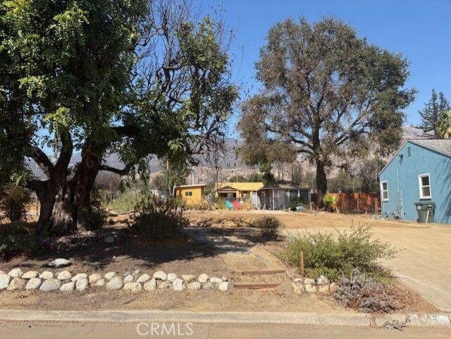 Property Photo: 363 W Mariposa Street CA 91001