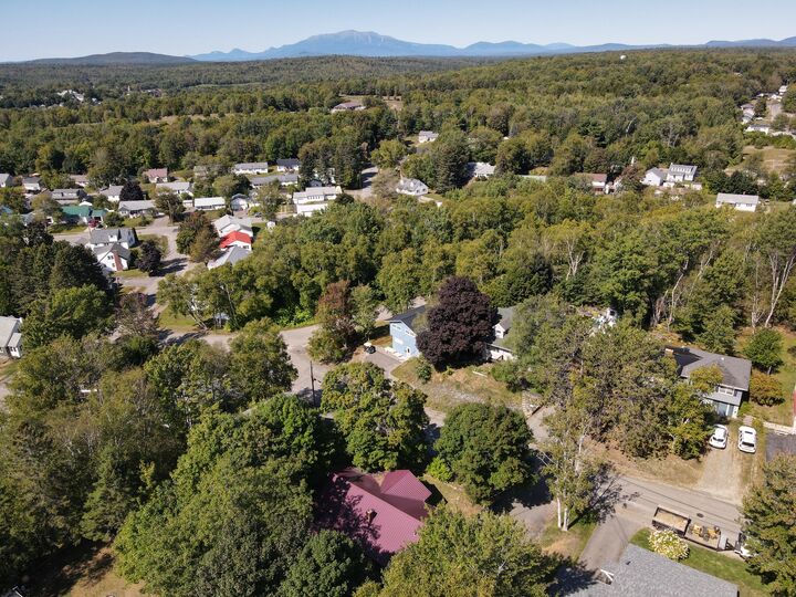 Property Photo:  26 Pleasant Street  ME 04462 